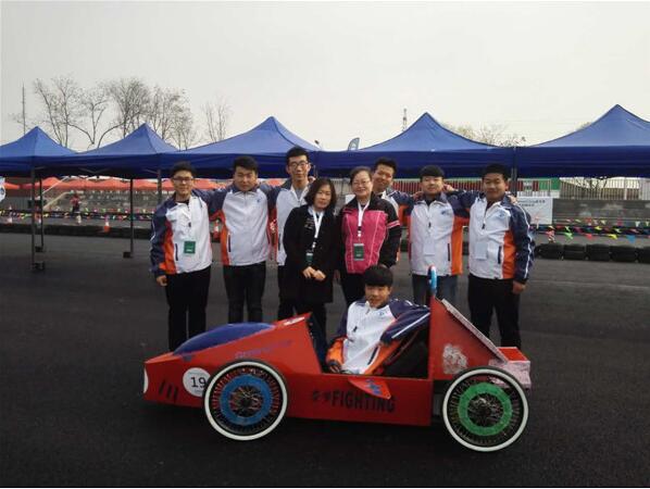 beat365官网学生在2017北京GreenpowerChina赛车邀请赛上获佳绩