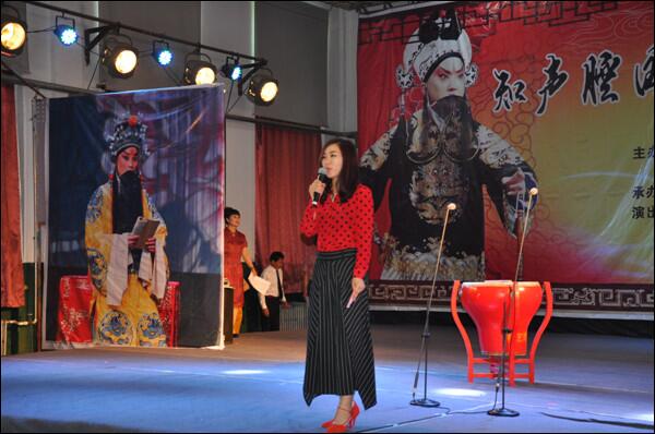 “知声腔国粹 爱家乡文华”戏曲进校园专场演出在beat365唯一官网文化活动中心举行